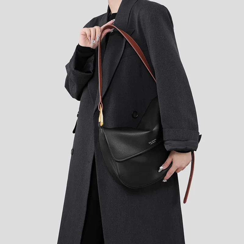 Tanita West Cow Leather Tote Bag Shopping Bag Shoulder Bag Crossbody Bag Large Size Women's Black-4