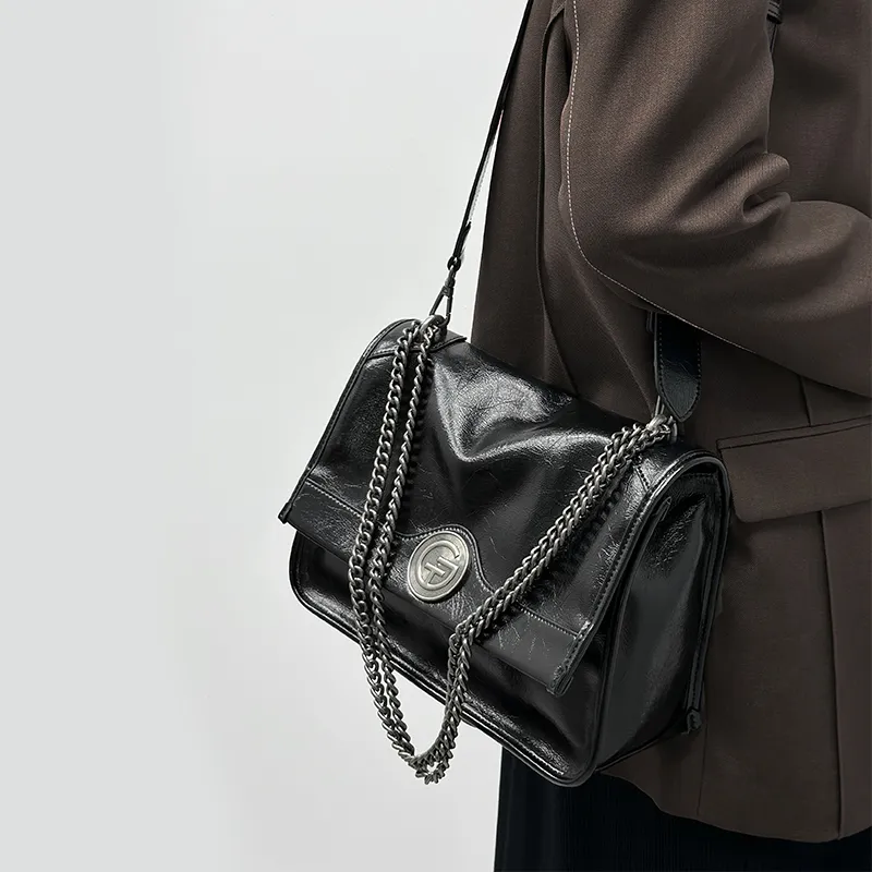 Tanita West Cow Leather Tote Medium Size Women's Black-4