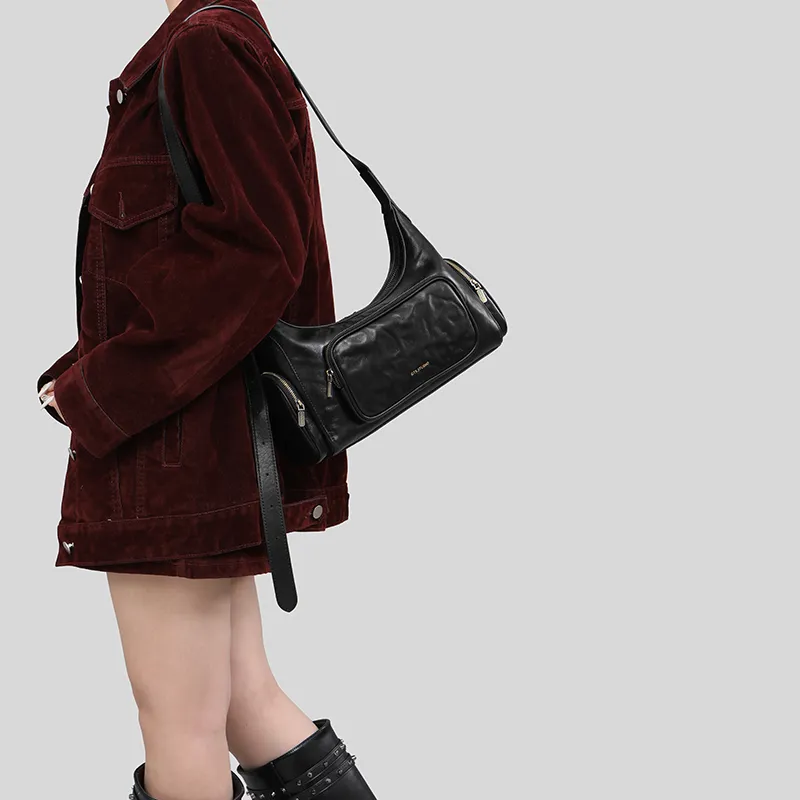 Tanita West Cow Leather Shoulder Bag Women's Black-7