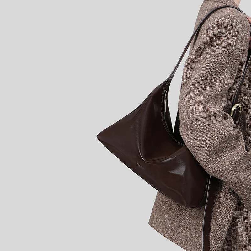 Tanita West Cow Leather Shoulder Bag Large Size Women's Chocolate Brown-3