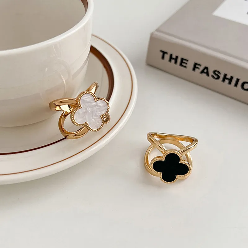 Yiru Brooches Women's-3