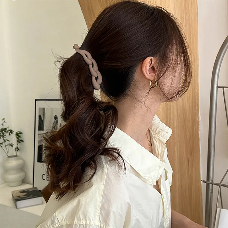 Yiru Acrylic Banana Clip Women's-6