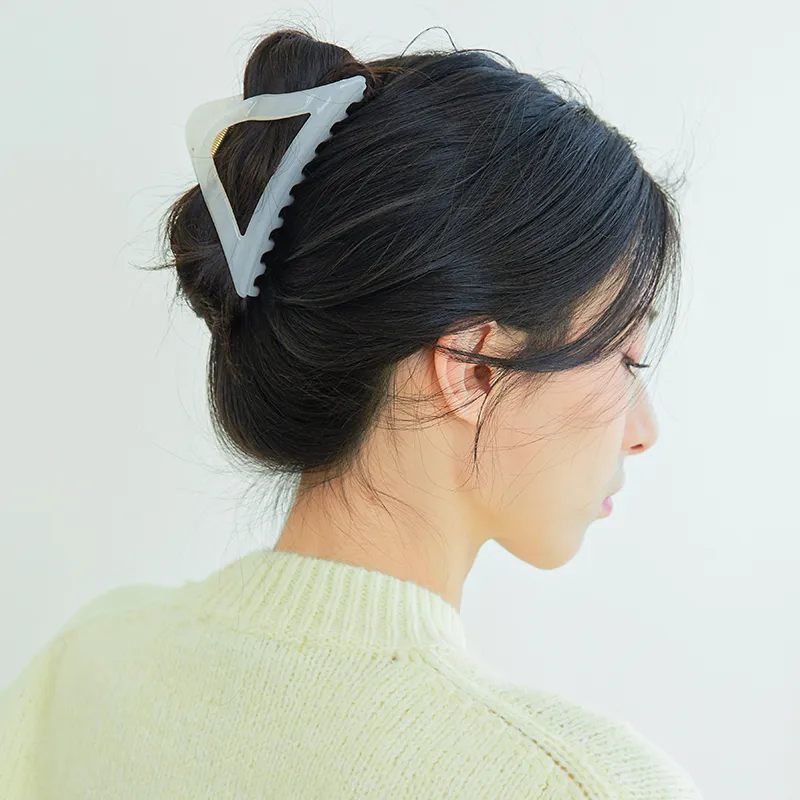 Yiru Acrylic Hair Clips Women's-5