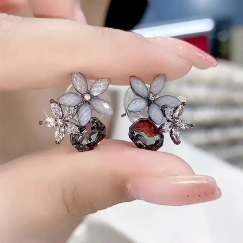 Yiru Earrings Women's-1