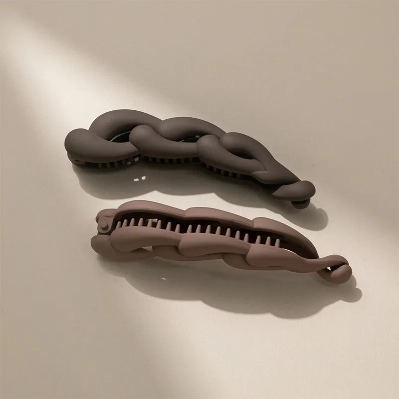 Yiru Acrylic Banana Clip Women's-2