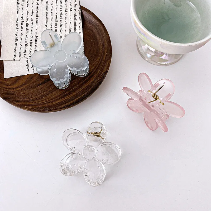 Yiru Acrylic Hair Clips Women's-5