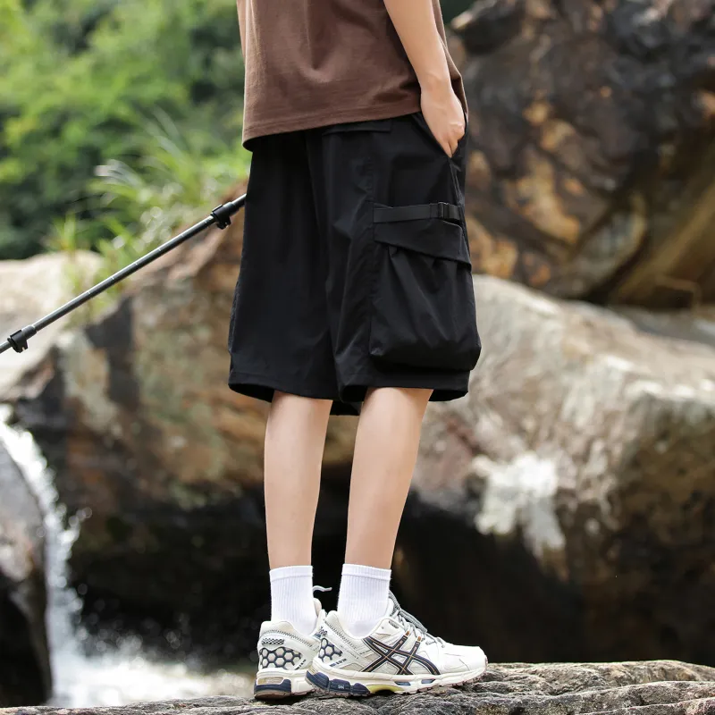 Yiwen Cargo Shorts Unisex-3