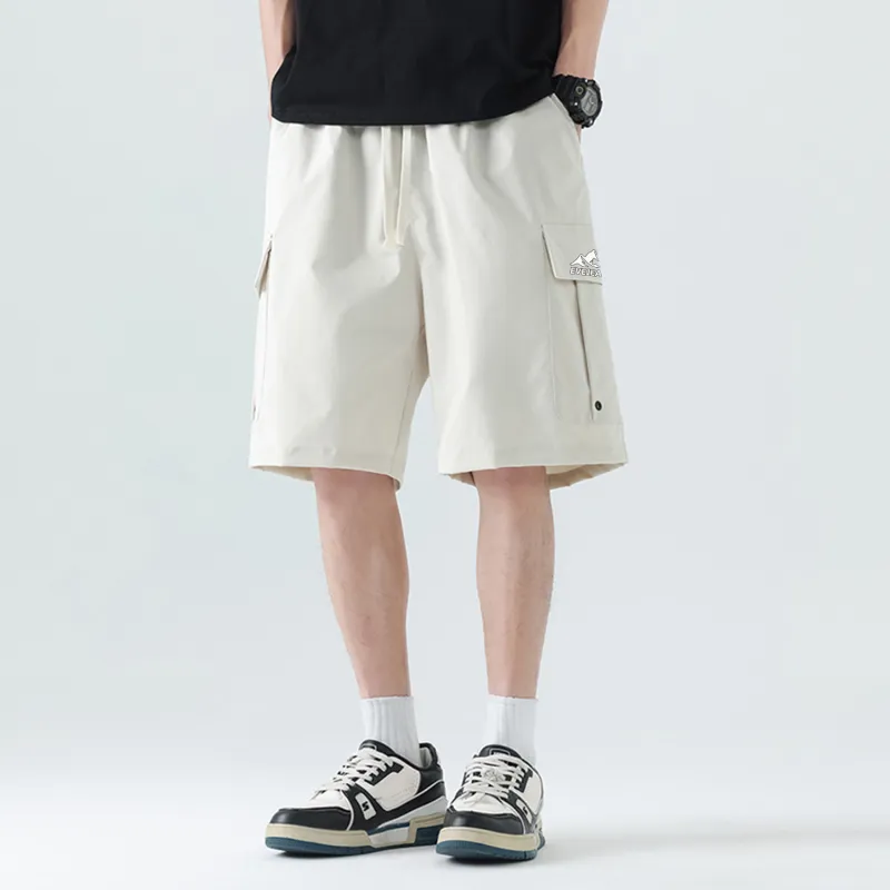 Yiwen Cargo Shorts Unisex-2