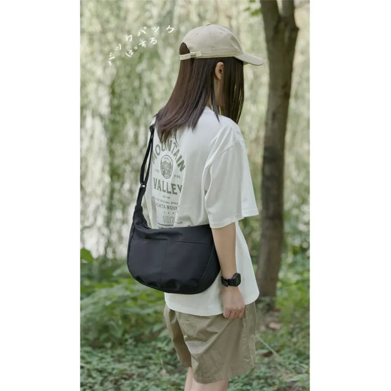 XOKY Oxford Dumpling Bag Crossbody Bag Regular Unisex White/Black-1