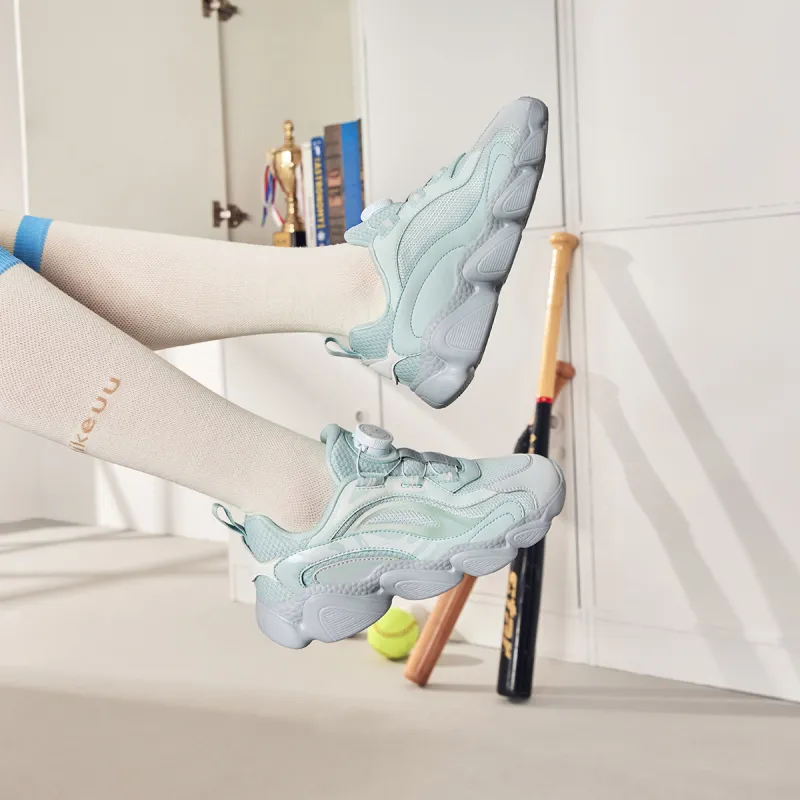 ERKE KIDS Slip-Resistant Cushioning Abrasion-Resistant Low-Top Kids Lifestyle Shoes Well Sky Blue/Moonstone Gray Kids'-6