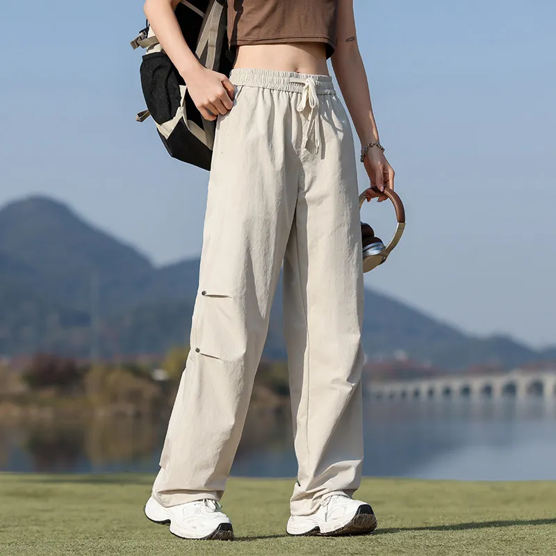 Merry City Cargo Pants Unisex-2