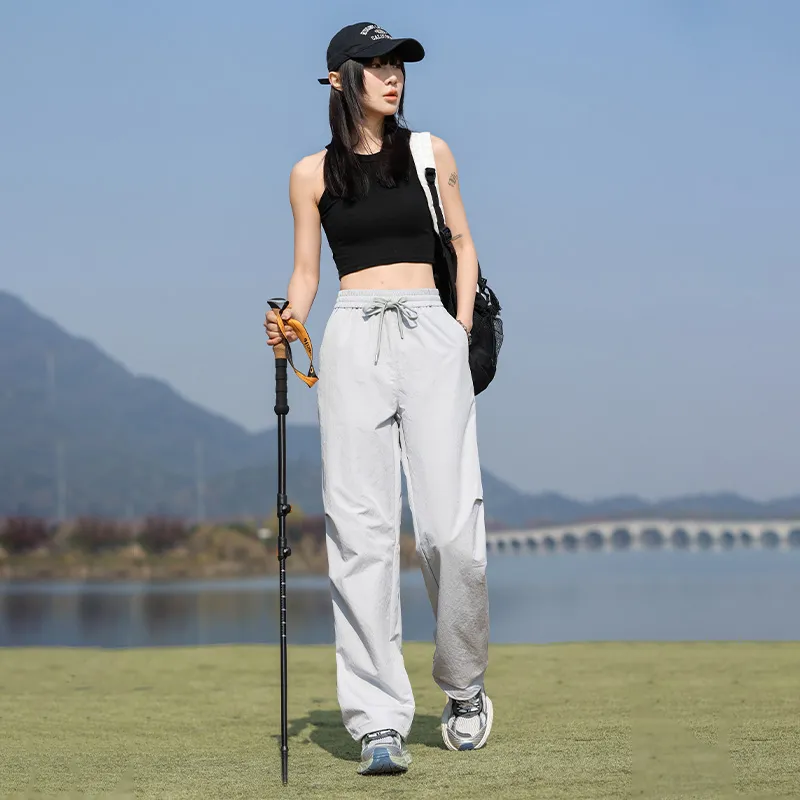 Merry City Cargo Pants Unisex-15