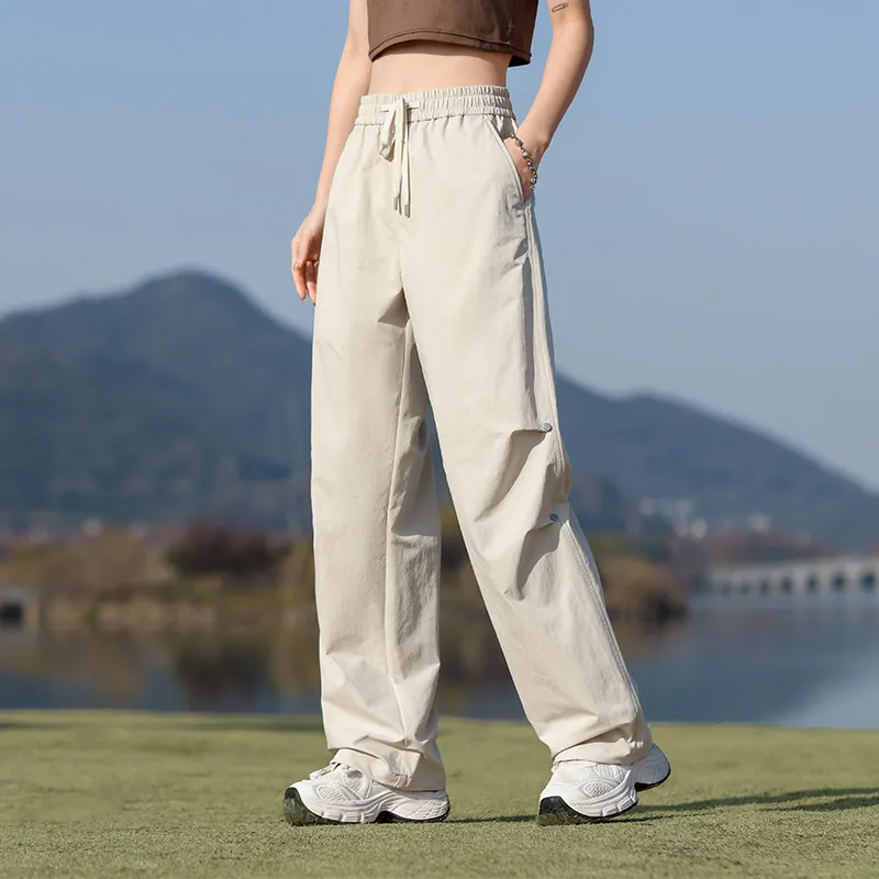 Merry City Cargo Pants Unisex-3