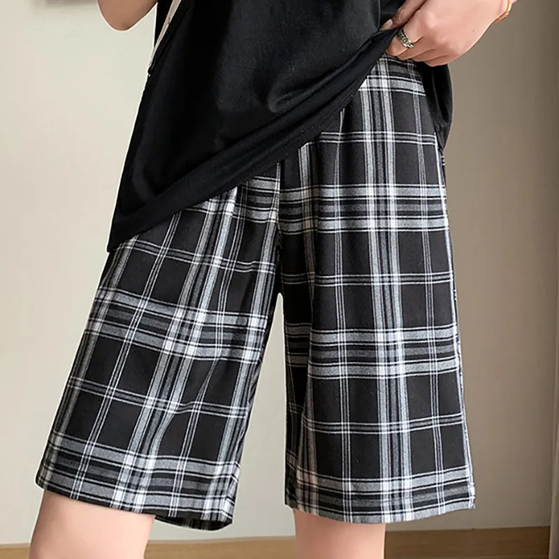 Merry City Knee Length Pants Unisex-3