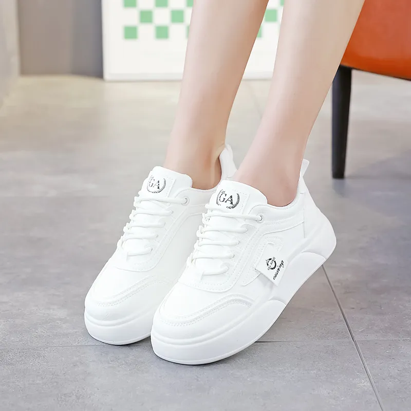Turns By Turns Low Top Skateboard Shoes Women's-2