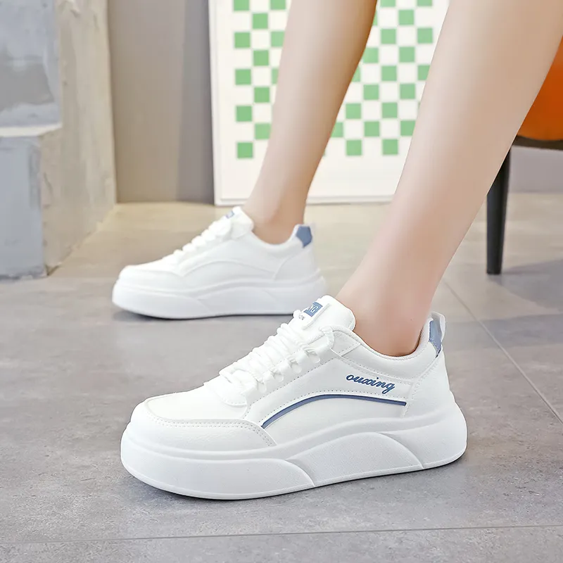 Turns By Turns Low Top Skateboard Shoes Women's-1