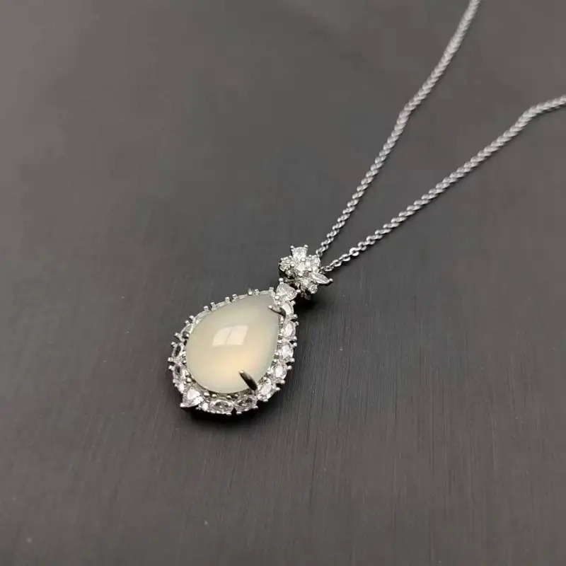 Gifts Chalcedony Jade Necklaces Unisex-2
