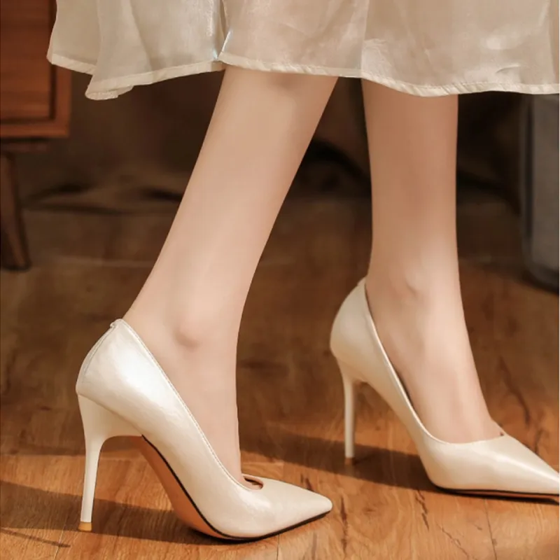 Lanza Slim Heel High Heels Women's-1