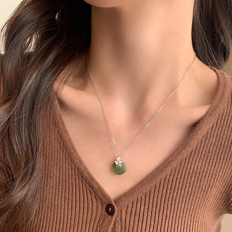 QIDUYINSHI Serpentine Jade Necklaces Women's-6