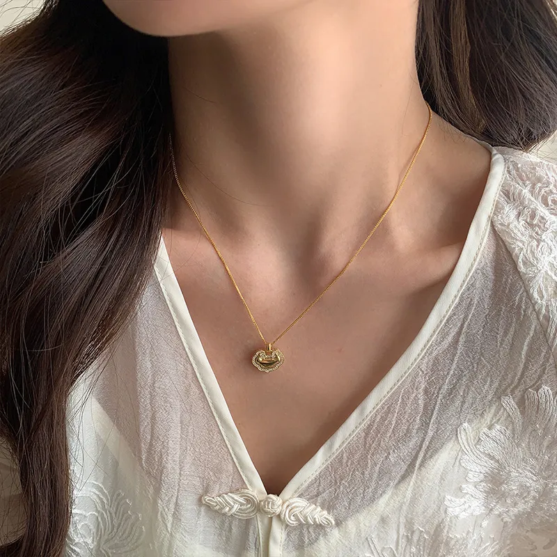 QIDUYINSHI S925 Silver Necklaces Women's-9