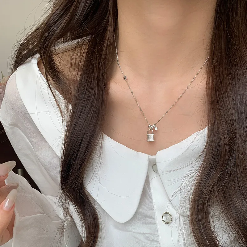 QIDUYINSHI S925 Silver Necklaces Women's-1
