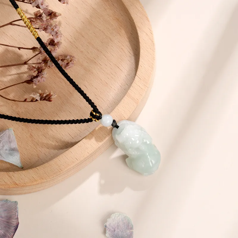 KING TAI FOOK Glutinous Jade Jadeite Necklaces Unisex-1