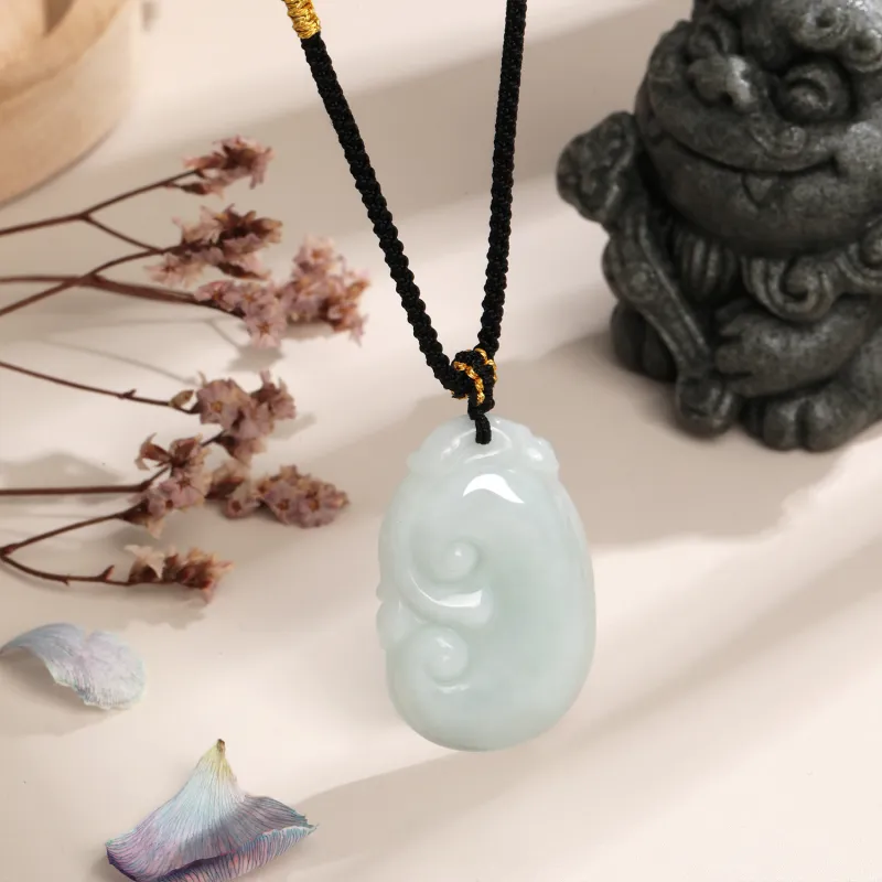 KING TAI FOOK Bean Type Jadeite Necklaces Unisex-1
