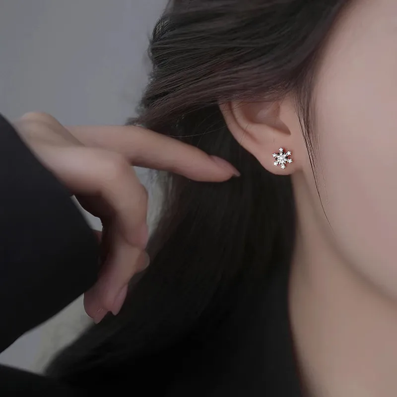 KING TAI FOOK 999 Fine Silver Stud Earrings Women's-2