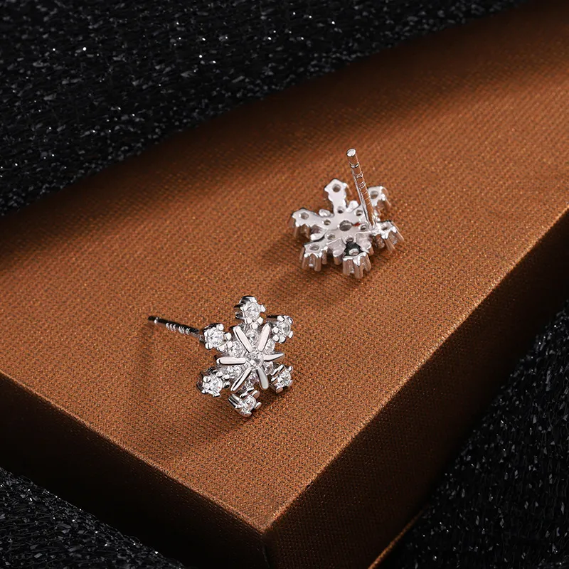 KING TAI FOOK 999 Fine Silver Stud Earrings Women's-4