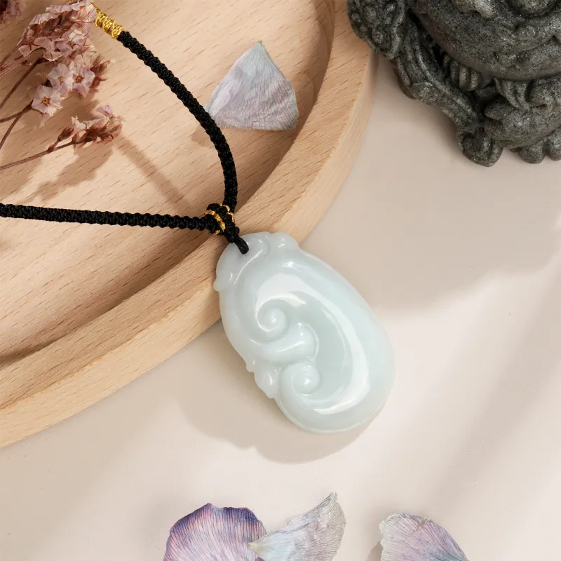 KING TAI FOOK Bean Type Jadeite Necklaces Unisex-2
