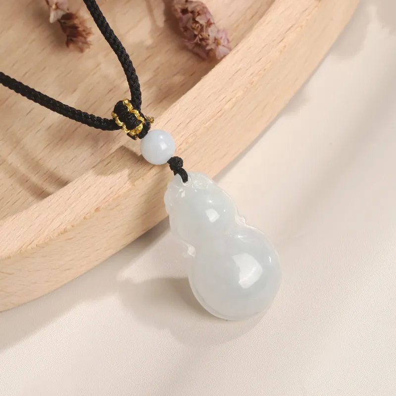 KING TAI FOOK Bean Type Jadeite Necklaces Unisex-3