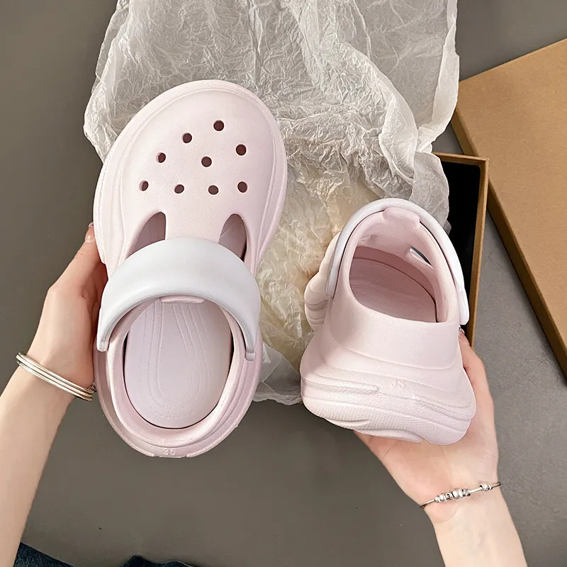 VAEL Cloud Plain Shoes Clogs Women's-8