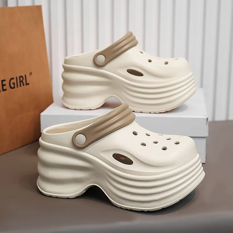 VAEL Clogs Women's-2