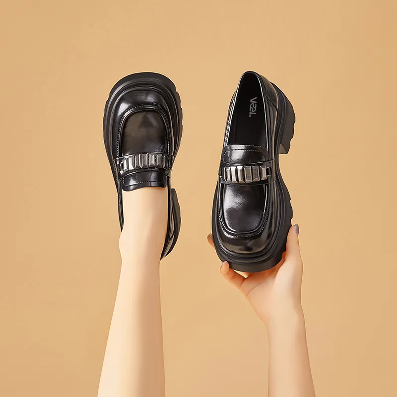 VAEL Loafers Women's Black-2
