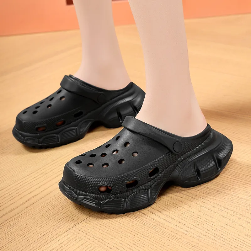 VAEL Clogs Women's-4