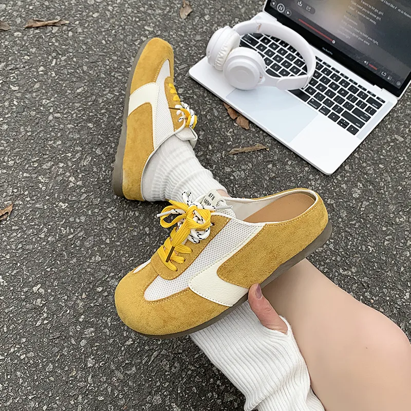 VAEL Closed Toe Slippers Women's-10