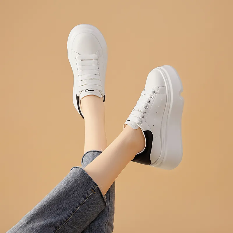 VAEL Quantum Porosity Coverage Slip Resistant Cushioning Abrasion Resistant Low Top Skateboard Shoes Women's-1
