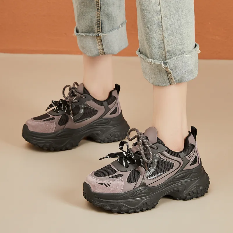 VAEL Cushioned Wear Resistant Coverage Low Top Chunky Sneakers Women's-8