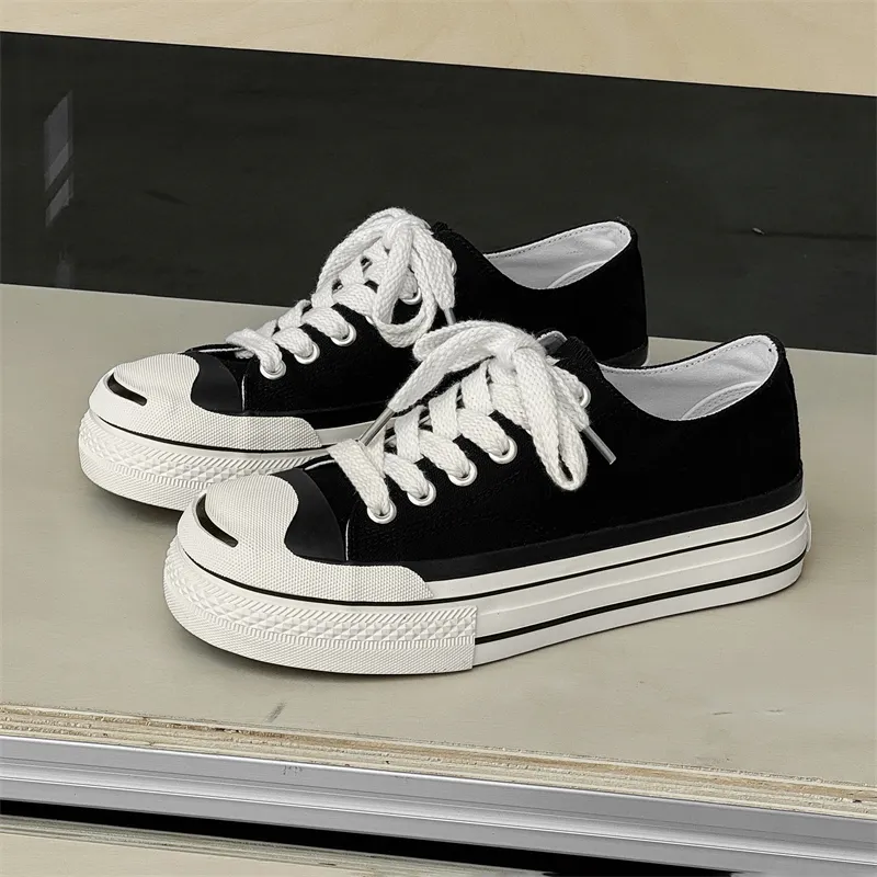 VAEL Slip Resistant, Abrasion Resistant, Breathable, Lightweight Coverage Low Top Canvas Shoes Men's-8