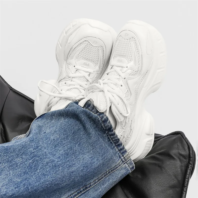 VAEL Cushioned Wear Resistant Coverage Low Top Chunky Sneakers Unisex-9