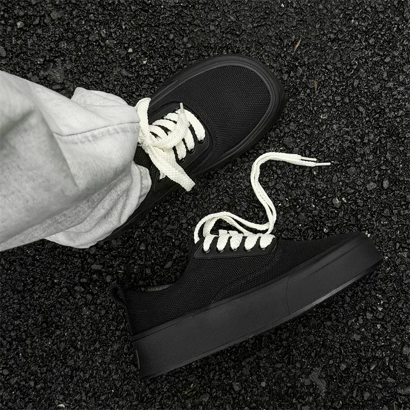 VAEL Low Top Skateboard Shoes Unisex Black-2