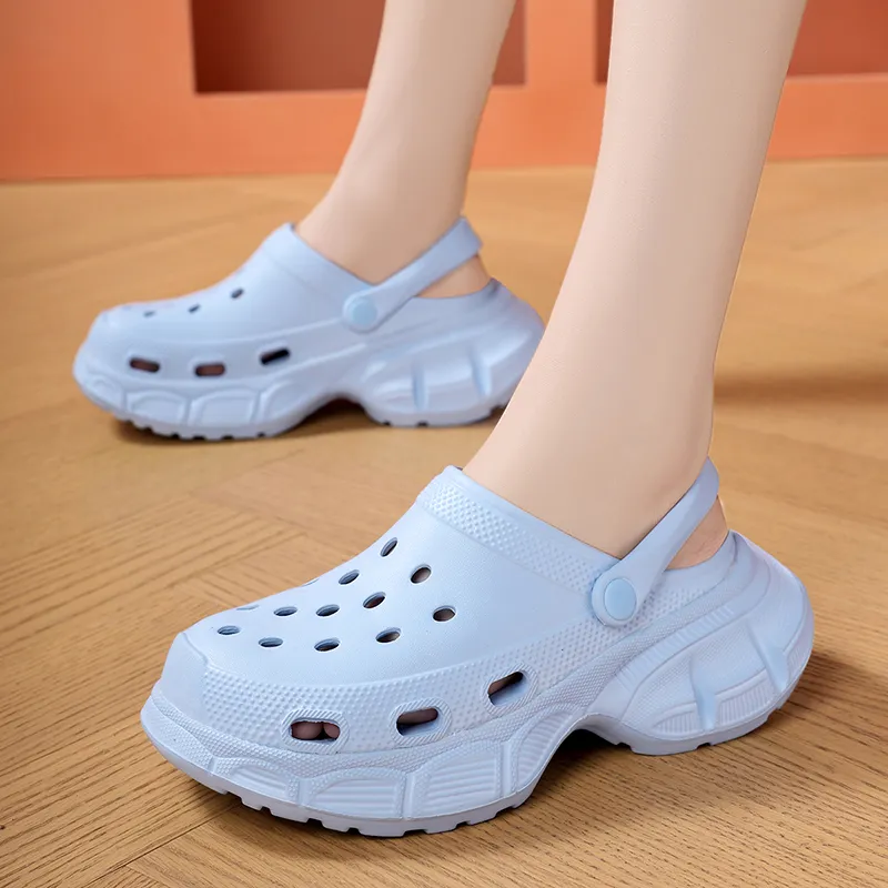 VAEL Clogs Women's-9