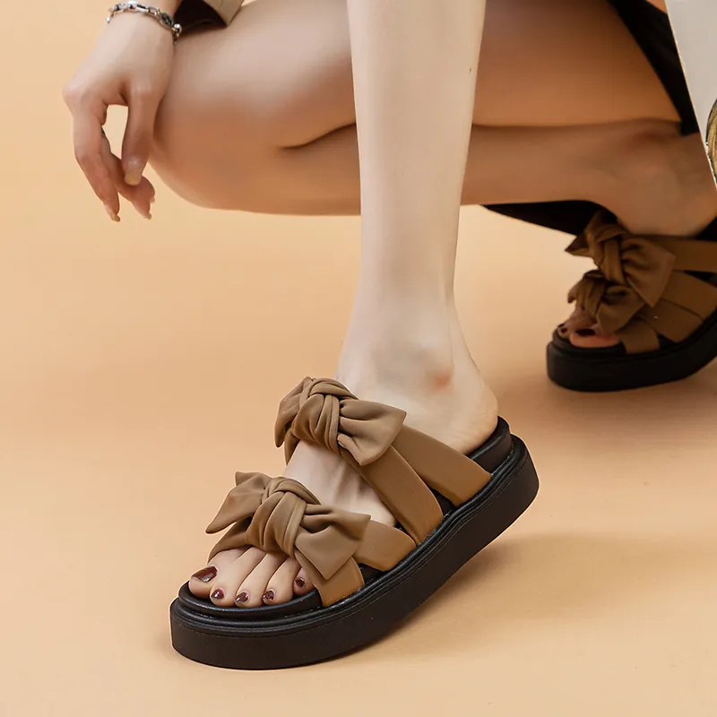 VAEL Slide Slippers Women's Black-11