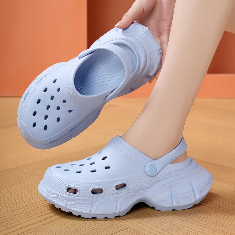VAEL Clogs Women's-10