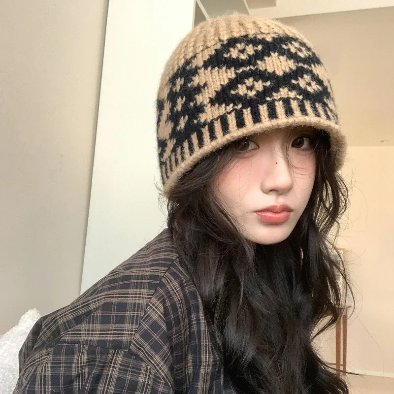 Bejirog Polyester Beanies Unisex-3
