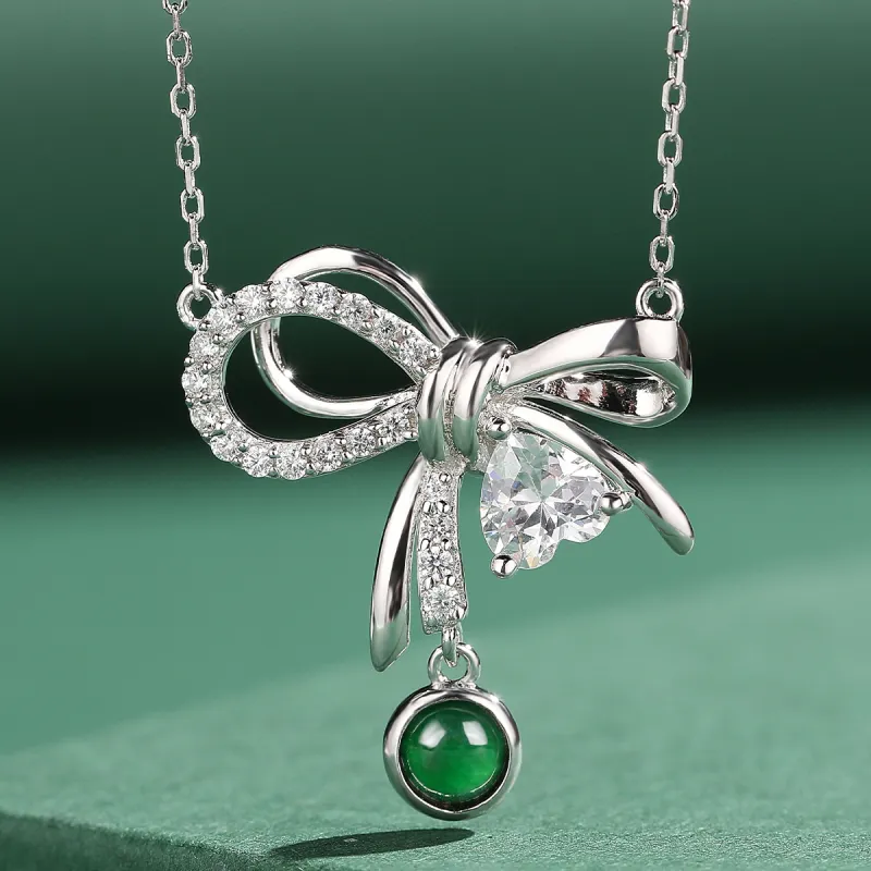 Oriental Jade Ice Glutinous Necklaces Women's-1