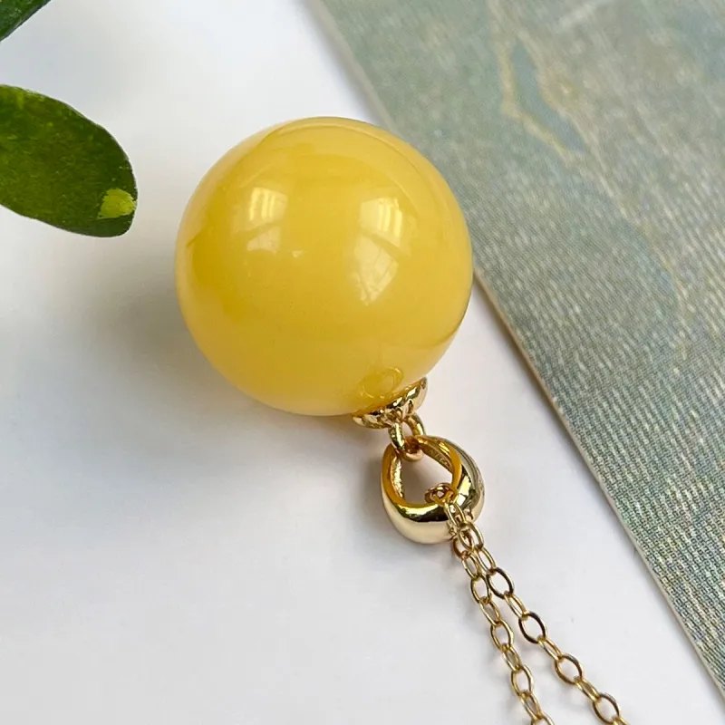 Oriental Jade Beeswax Necklaces Women's-3