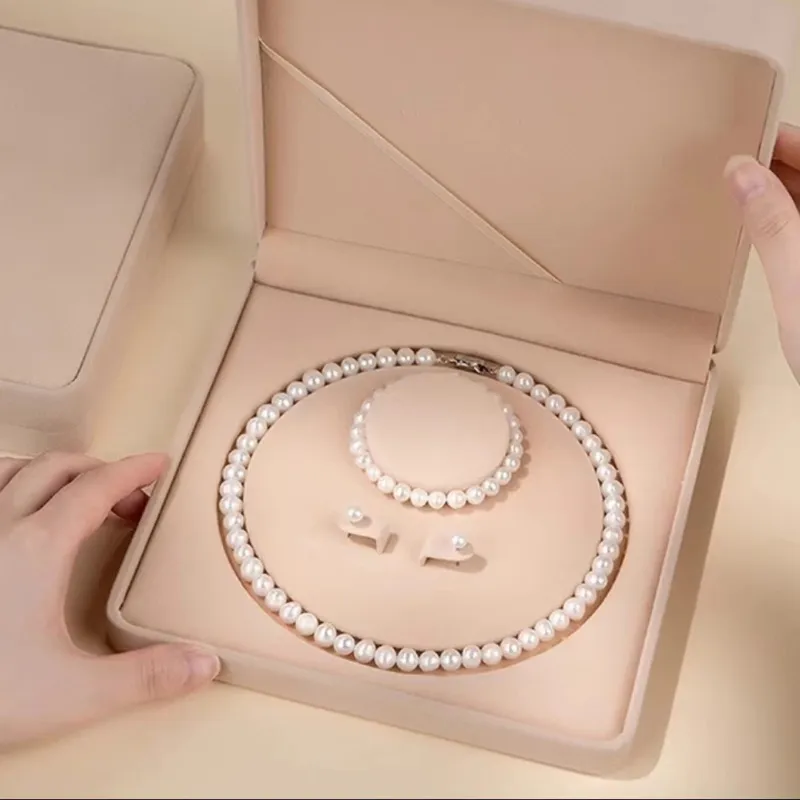 BYTHERE Pearl Necklaces Women's-1