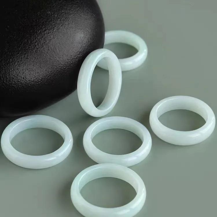 Lingxiang Yurun Bean Type Jadeite Rings Unisex-2