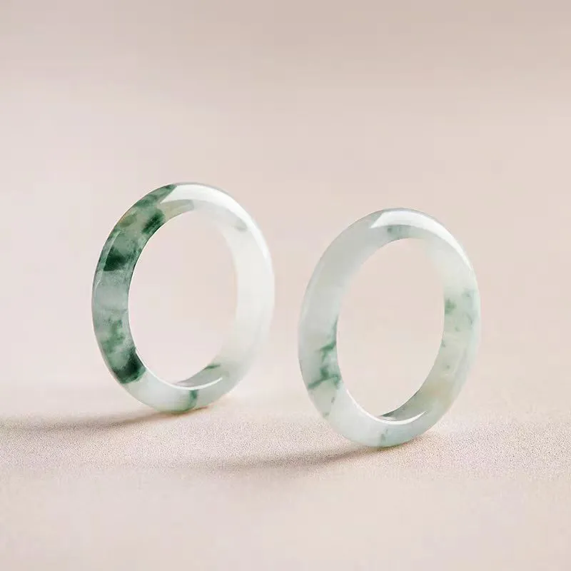 Lingxiang Yurun Bean Type Jadeite Rings Unisex-1